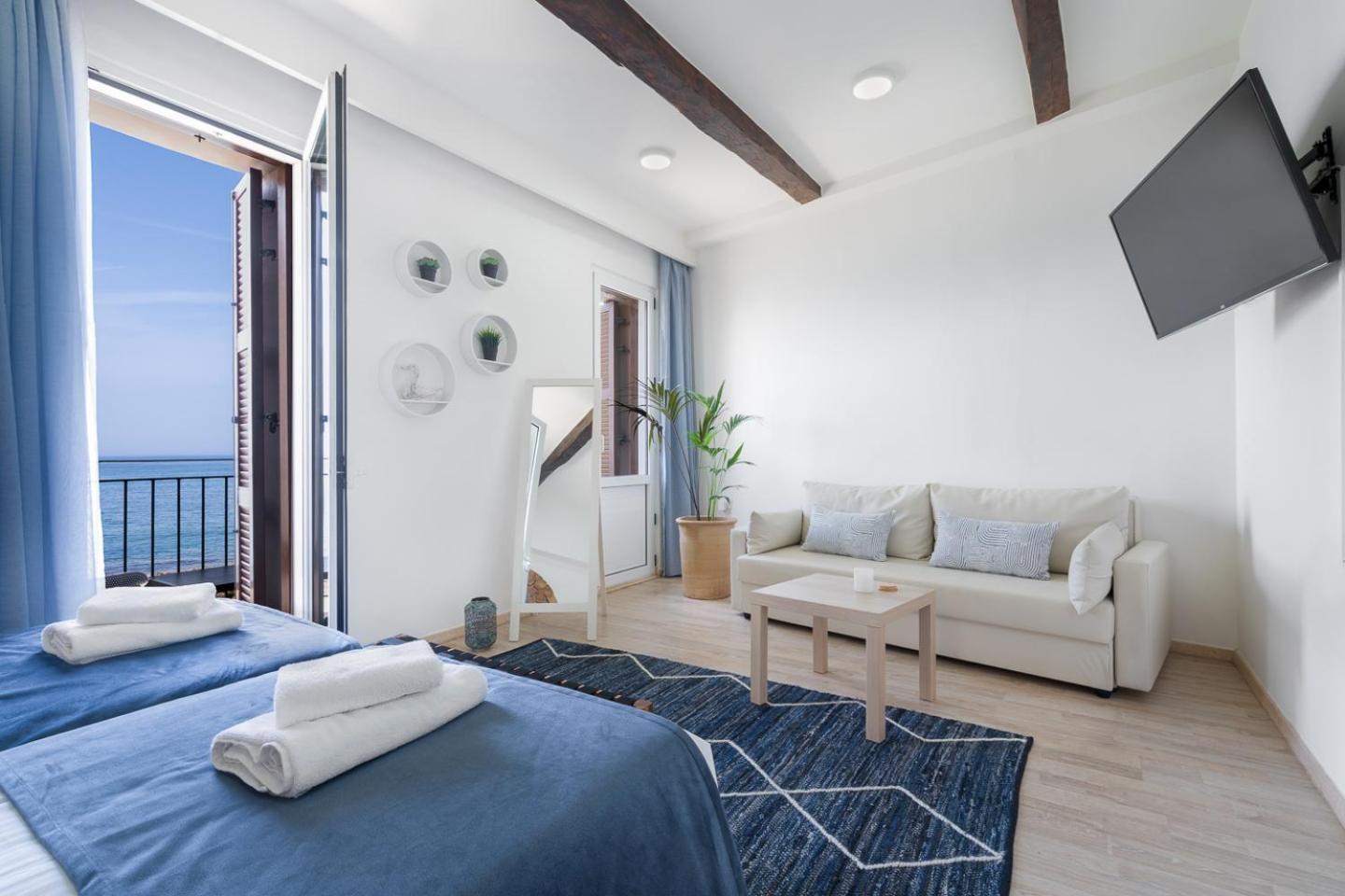 Waves - Seaside Escape Holiday home Chania (Crete)